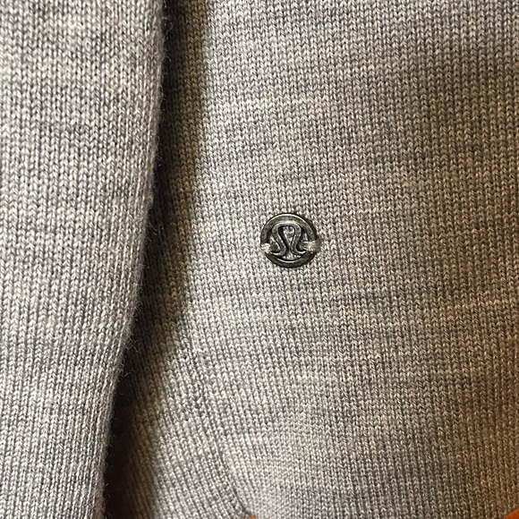 Lululemon Reverse Me Wrap-Sz unknown - Picture 3 of 12